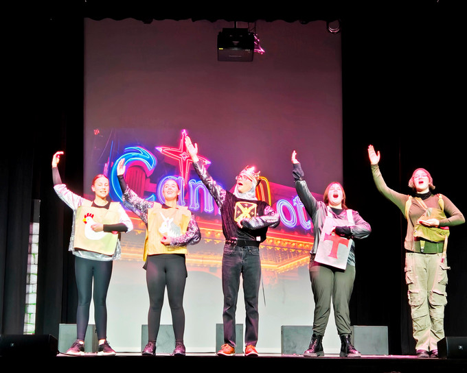 Glee students on stage