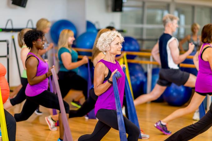 A group of adults in a fitness class together.