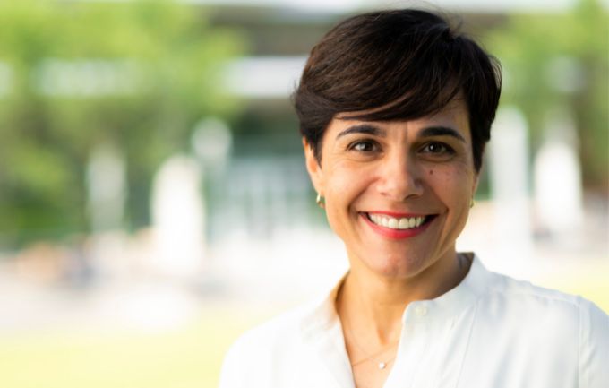 Portrait of Dr. Matina Kalcounis-Rueppell