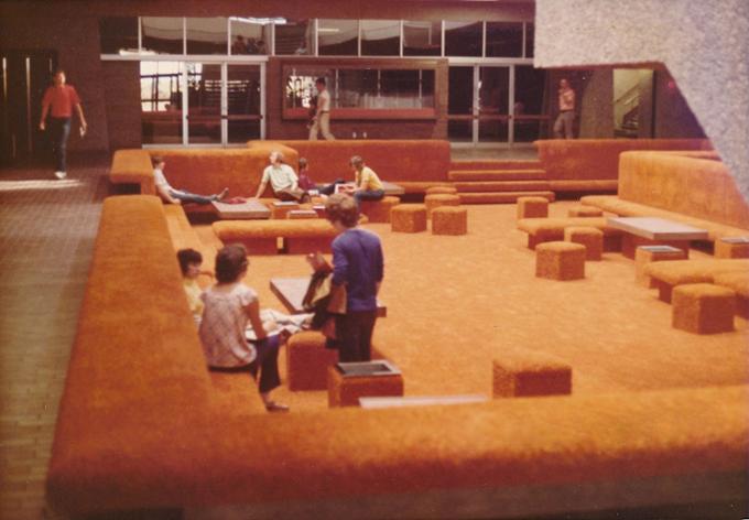 Students in the U of R AdHum Conversation Pit