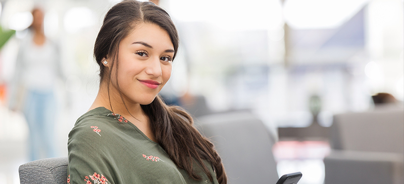 Do you have any questions about what life is like at the U of R? Our enrolment counsellors are available to chat and would love to meet you!