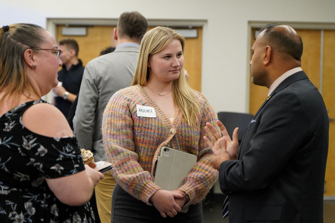 Student talking to mentor