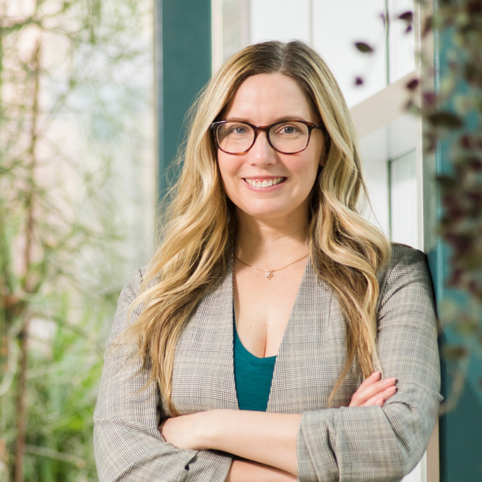 Dr. Erica Carleton