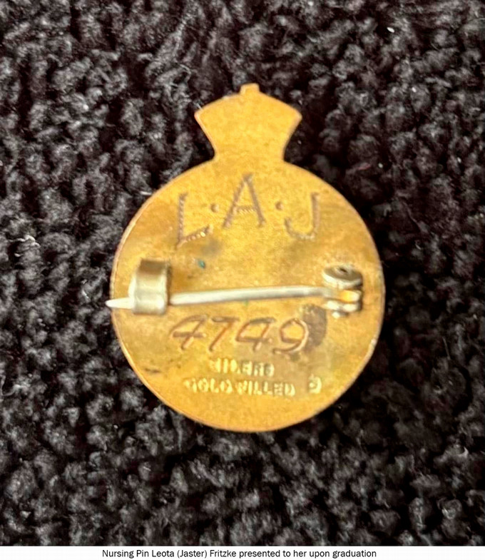 nursing pin giving to graduates in 1944