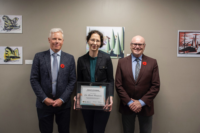 Dr. Nicole Hansmeier