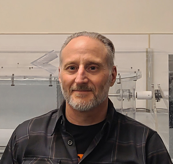 Profile image for Richard Manzon