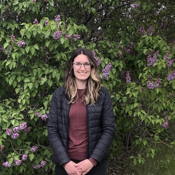 Profile image for Holly Shoulak