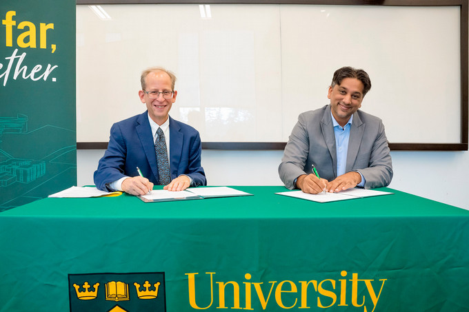 Dr. Jeff Keshen and Dr. Ankit Kapur Sign MOA