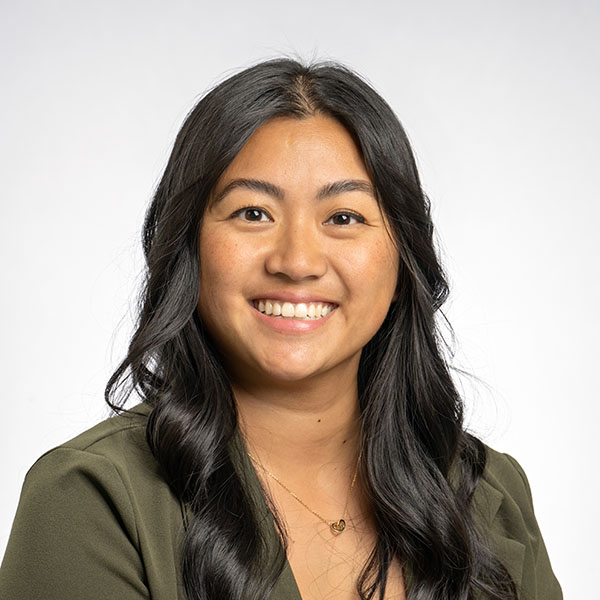 Profile image for Linh Le